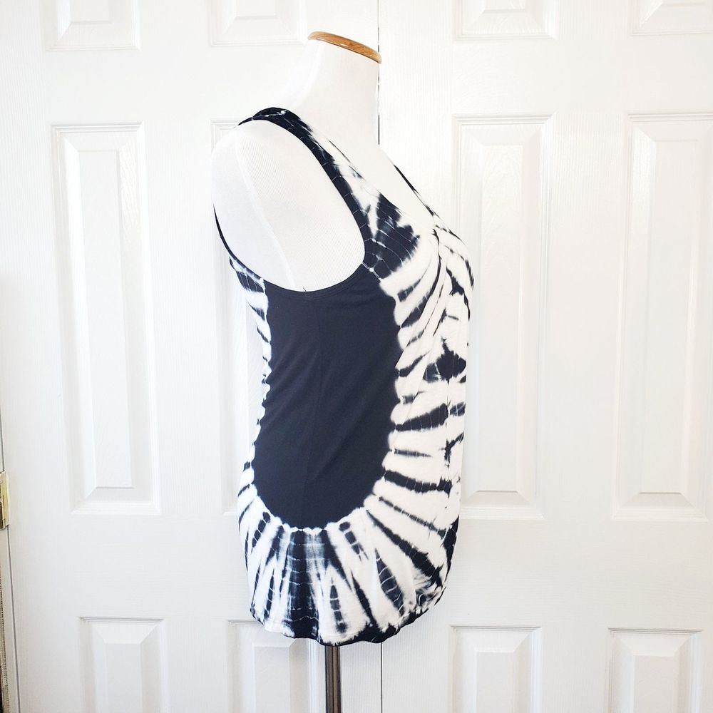 XCVI Tie Dye Illusion Tank Top Shirt - Picture 2 of 4